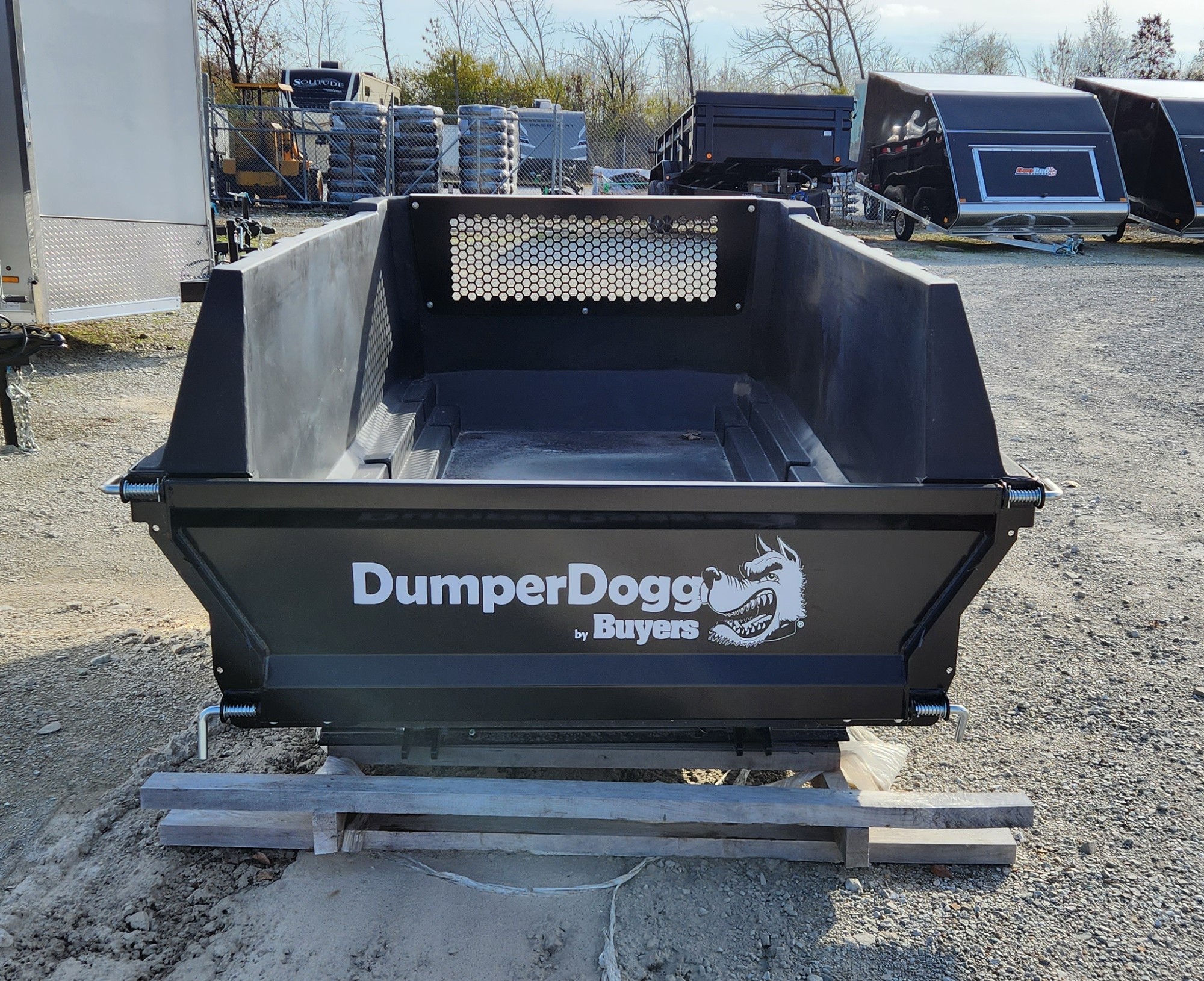 8 Foot DumperDogg Polymer Dump Insert with Roll Tarp Kit