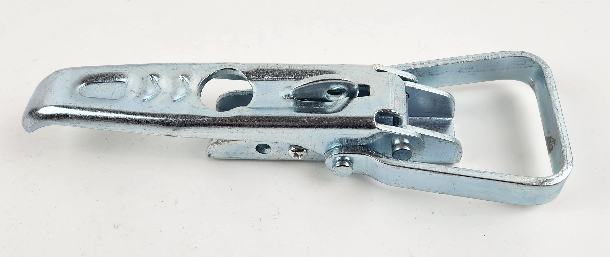 Karavan Trailer Ramp Karavan 229-00686-NA Ramp Latch with 5/16