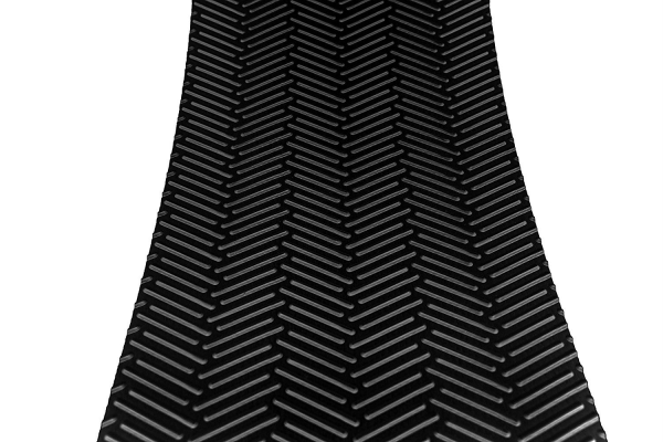 Treadway 18-inch x 8-inch Black Traction Pads - Great for Steps & Cargo Ramps - 3 Pack